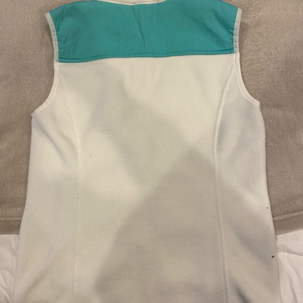 Women’s vineyard vine vest
